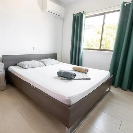 Special Offer - 2 Bedroom - Sleep 7 - Best Location At Ayia Napa - Free Parking Apartment Ayia Napa