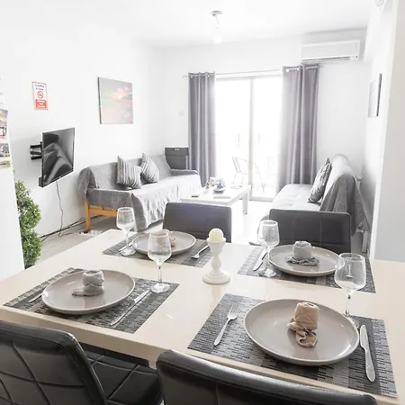 Special Offer - 2 Bedroom - Sleep 7 - Best Location At Ayia Napa - Free Parking Apartment *